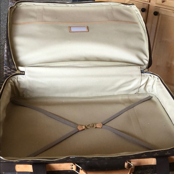 LV Suitcase - Picture 3 of 5